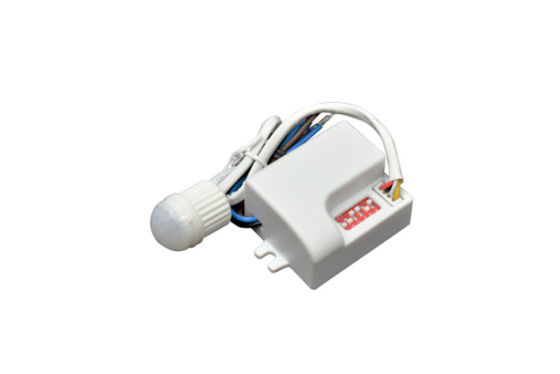 اندازه کامپکت تقسیم عملکرد ON / OFF PIR Sensor 4m Max نصب مناسب برای چراغ سقف
